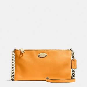 QUINN CROSSBODY IN PEBBLE LEATHER (COACH F52709)